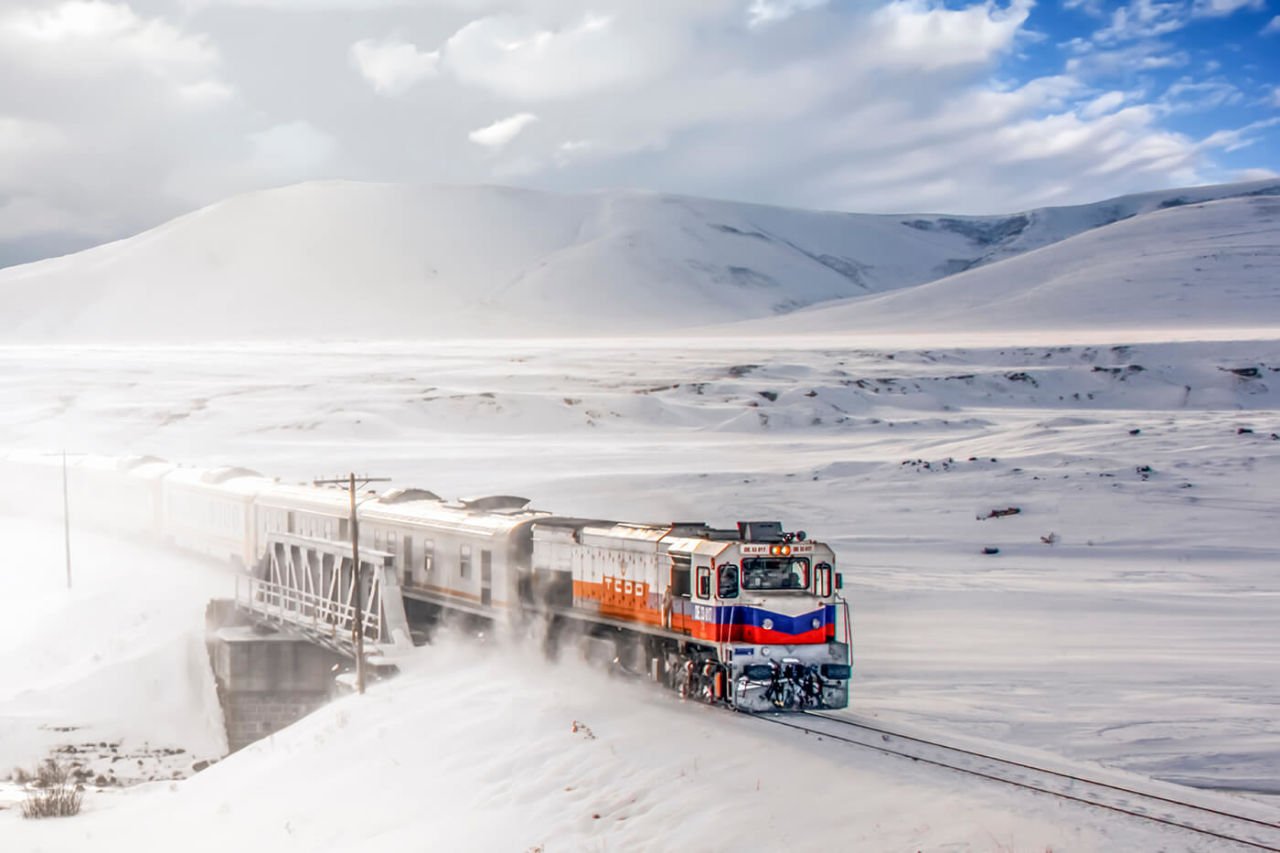 Kars Doğu Ekspres Treni